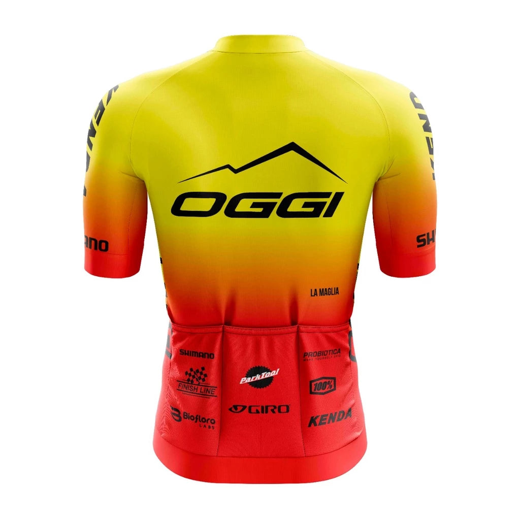 DOMINE CADA PEDALADA. A NOVA CAMISA OGGI CHEGOU PARA DEIXAR A CONCORRÊNCIA PARA TRÁS.